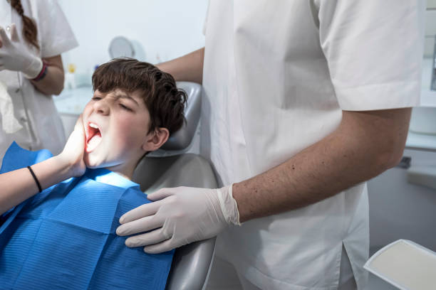 Best Emergency Orthodontic Repairs in Smithville, TX